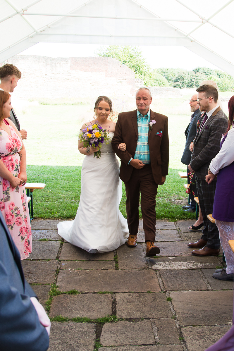 Bridal party arrival at Sheffield Manor Lodge wedding photographer