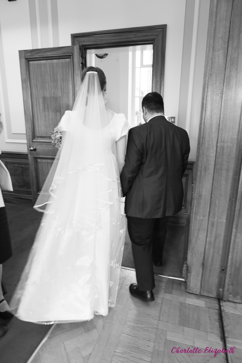 Natural wedding photography at Barnsley Town Hall