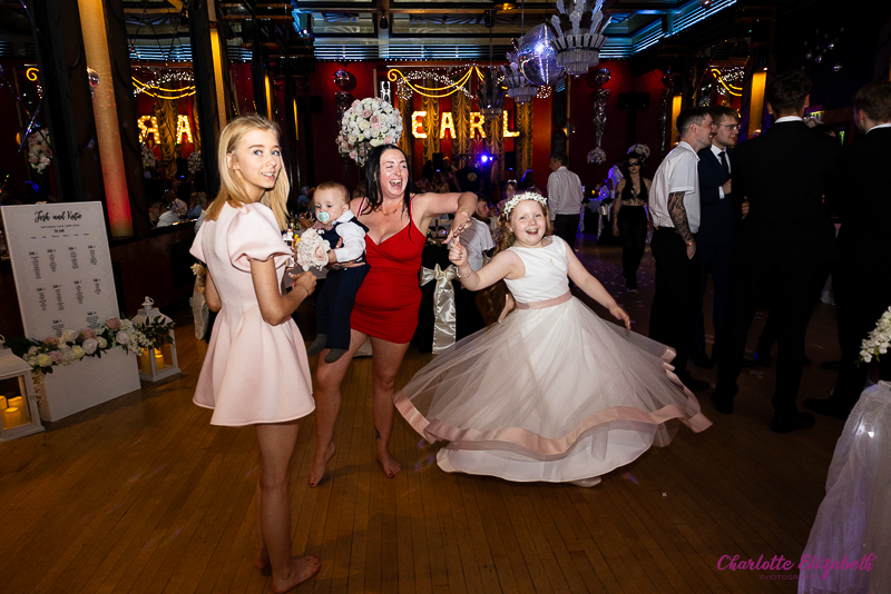 wedding guests dance at The Earl of Doncaster wedding photographer