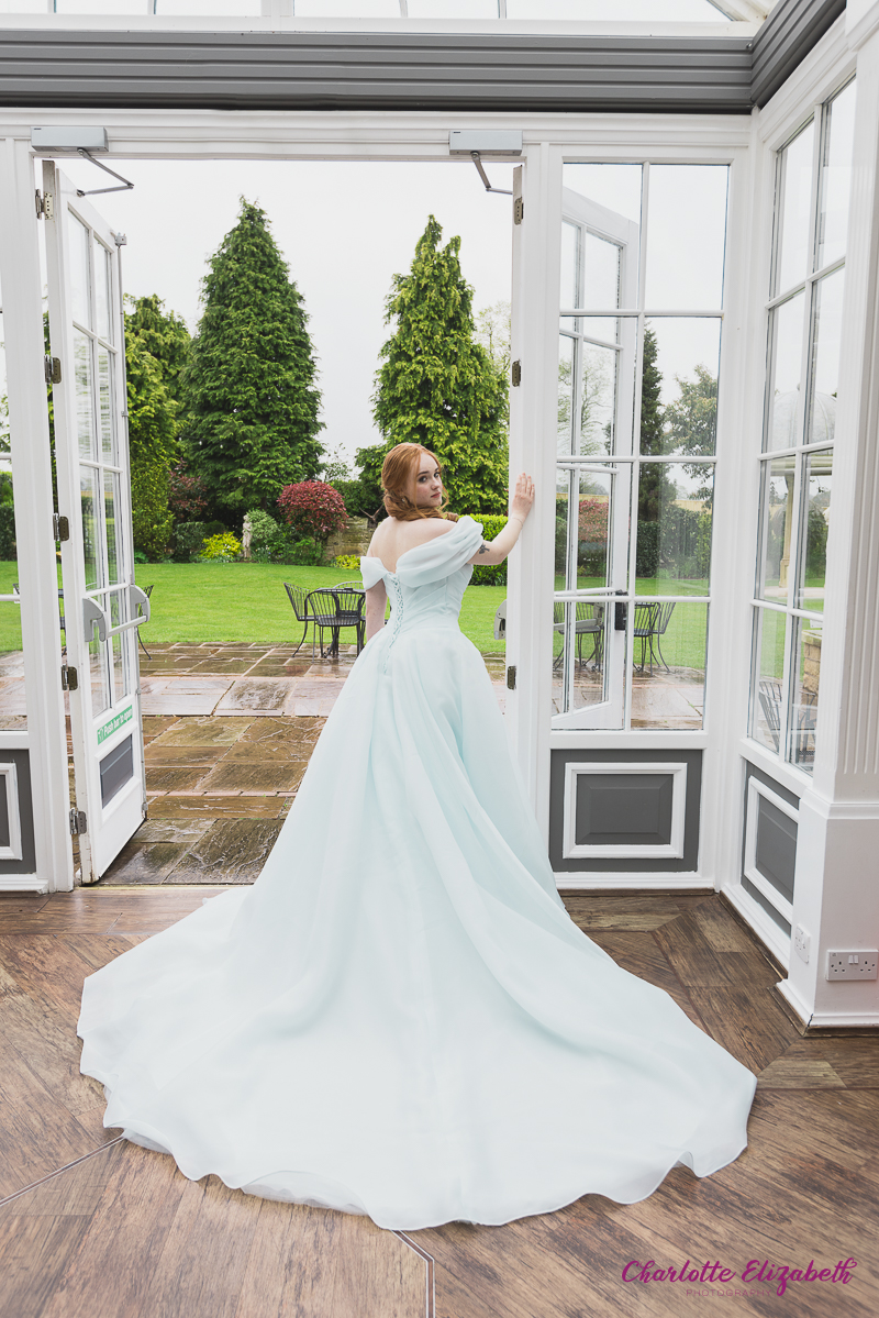 Bridgerton wedding inspiration at Rogerthorpe Manor