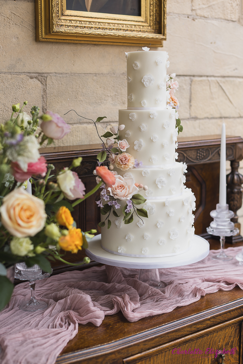 Bridgerton wedding cake inspiration at Rogerthorpe Manor