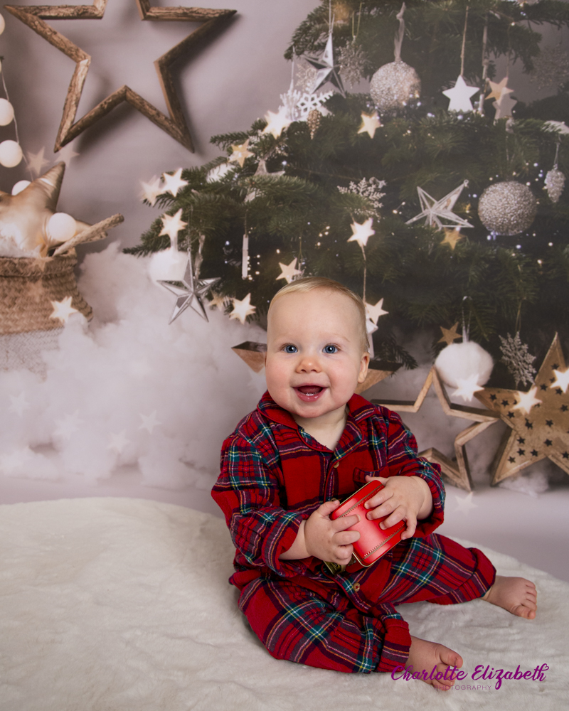 Christmas mini sessions in Barnsley 2026